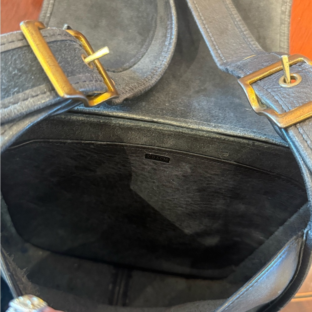 Authentic vintage Pre-creed Coach Federal Seal bag in very good condition - Picture 7 of 8